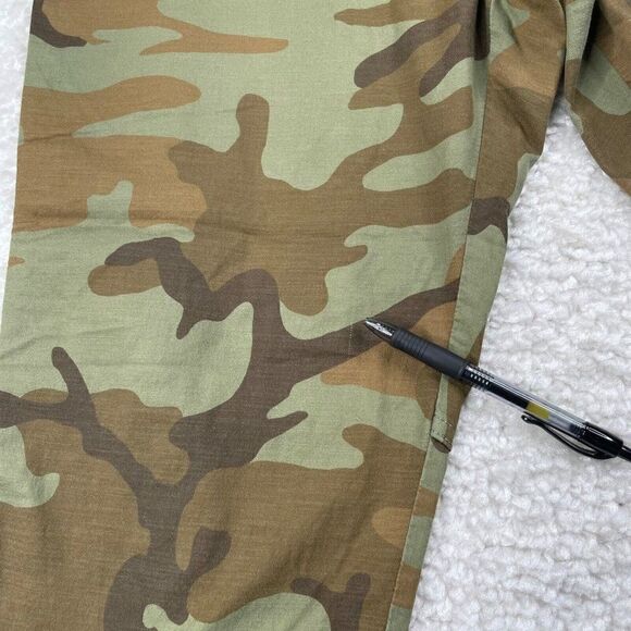 Levi's Jet Set Tapered Camo Jogger Zip Hem - Picture 6 of 12